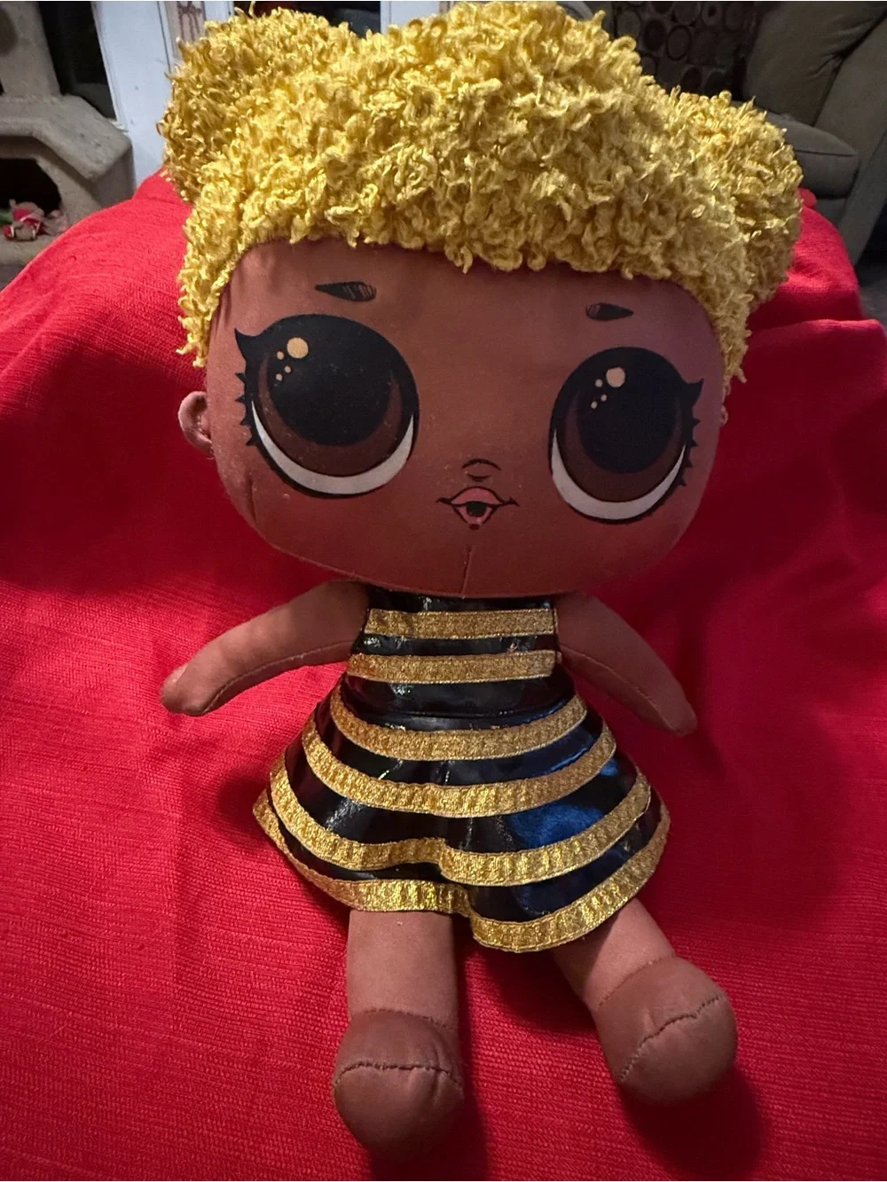 L.O.L. Surprise! Royal Bee Plushwith Gold Curls and Black & Gold Striped Dress